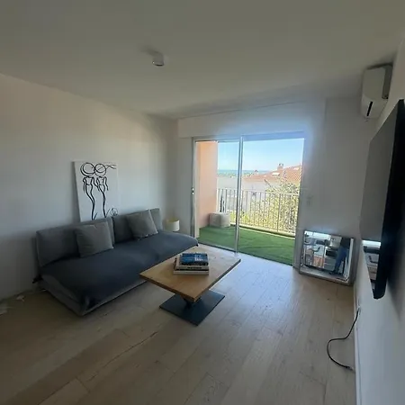 Apartament 2p Au Calme Avec Sa Vue Mer *
